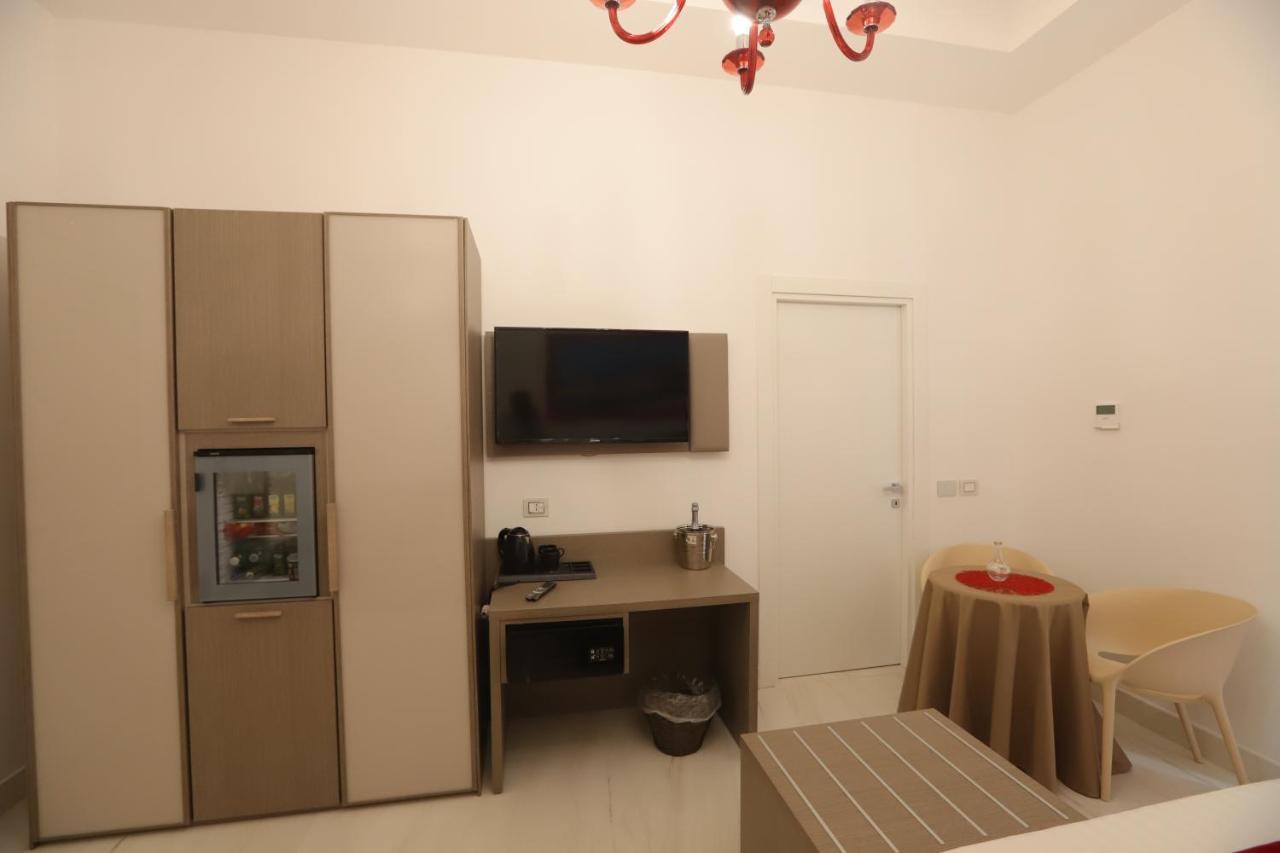 Mecla Suites Neapol Zewnętrze zdjęcie