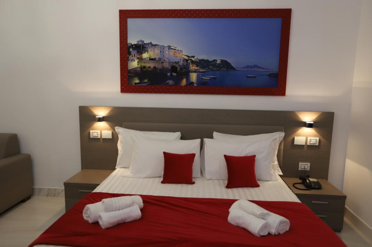 Mecla Suites Neapol Zewnętrze zdjęcie