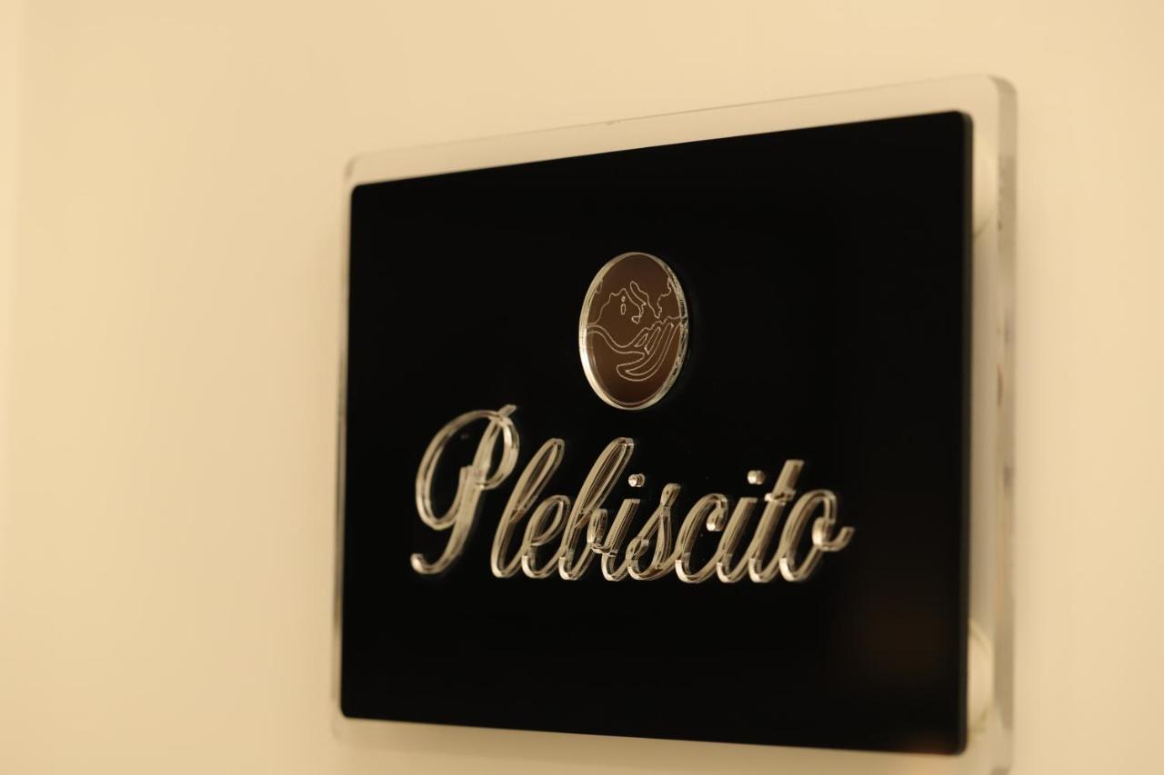 Mecla Suites Neapol Zewnętrze zdjęcie