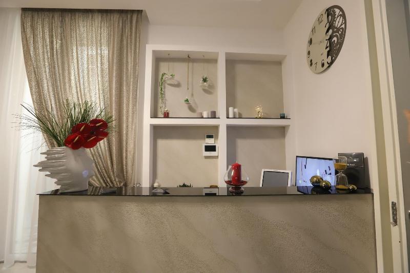 Mecla Suites Neapol Zewnętrze zdjęcie